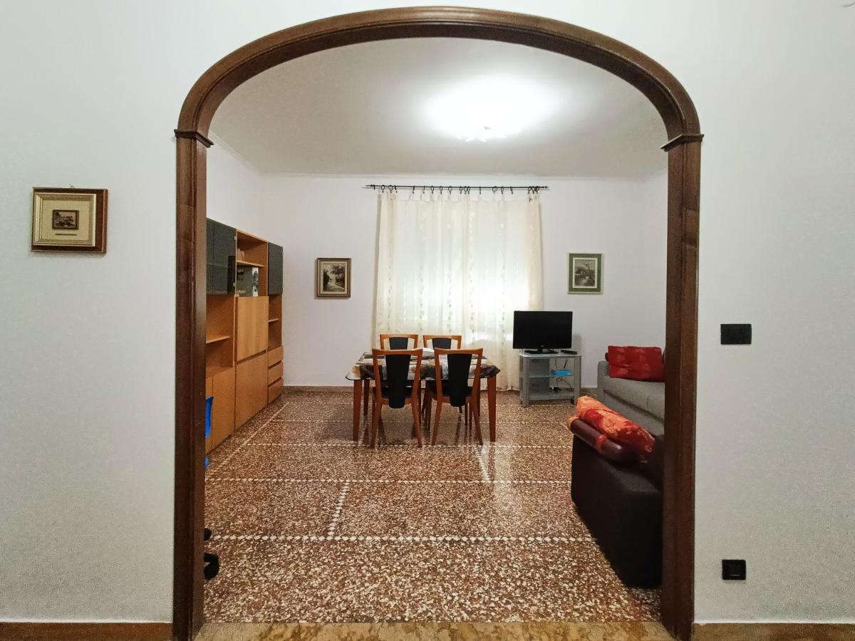 San Martino Appartament Con Parcheggio Privato ジェノヴァ エクステリア 写真